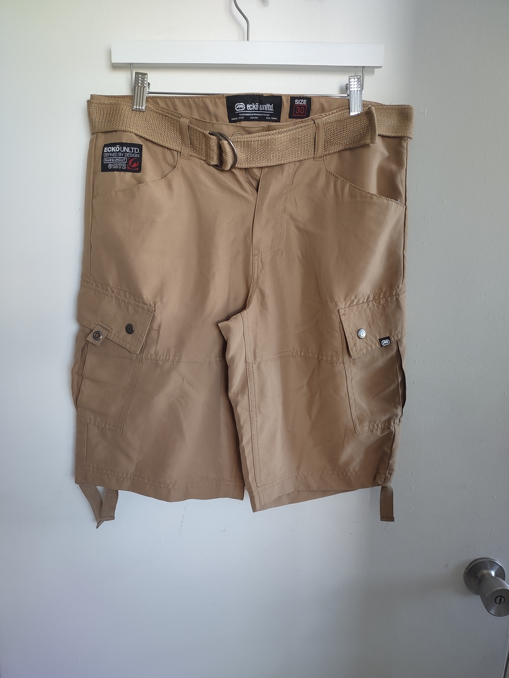 Ecko Unlimited Men's Khaki Cargo Shorts with Woven Belt